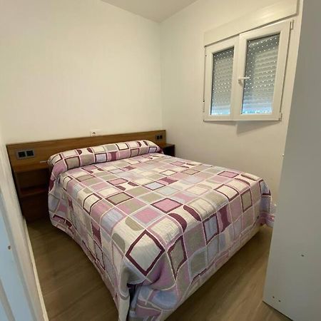 Central And Cozy Apartment In Sevilla Bagian luar foto